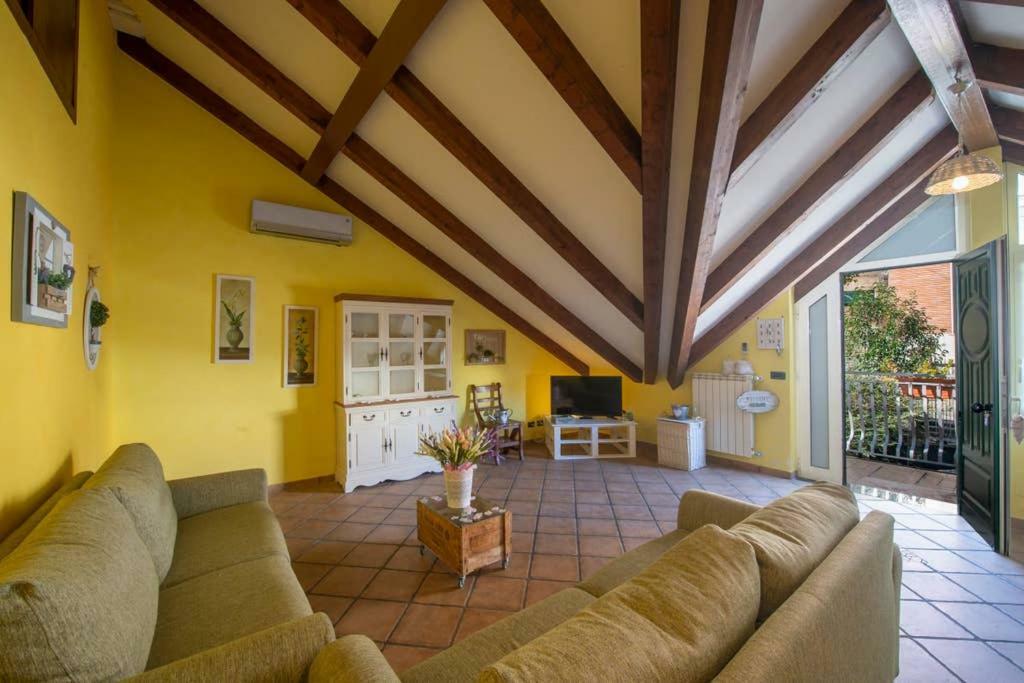 Mansarda Ciaciano Apartment Bomerano Bagian luar foto